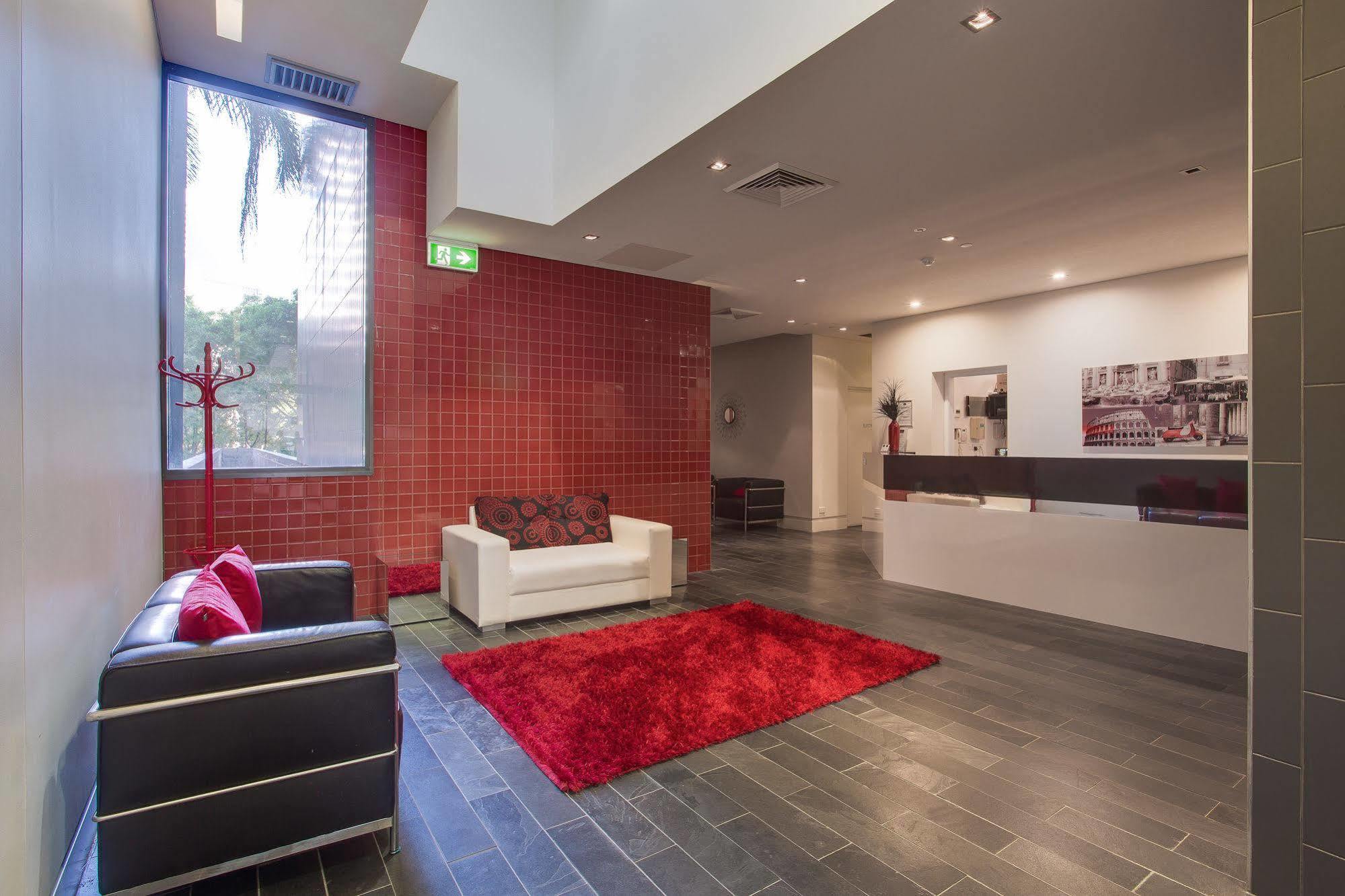 Quattro On Astor By Restt Aparthotel 4*